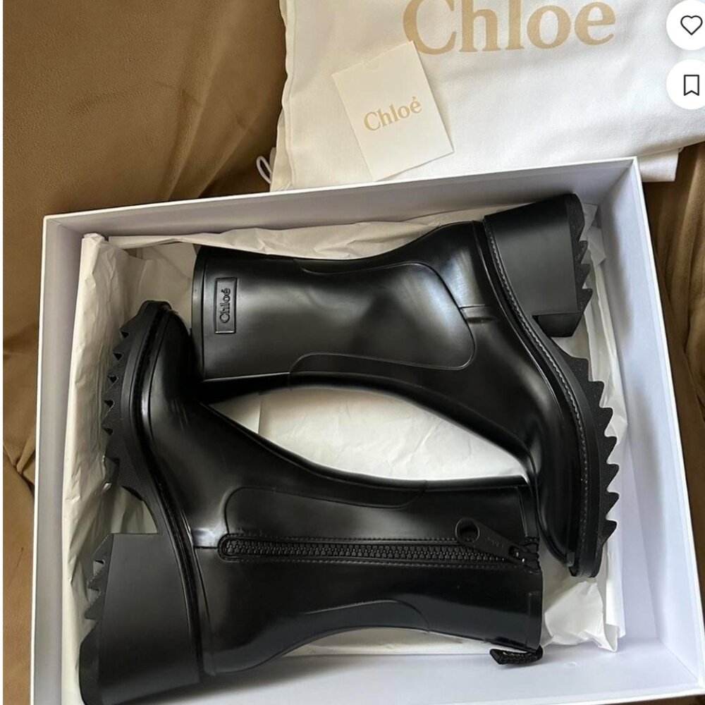 Chloe PVC Betty rain boots in black